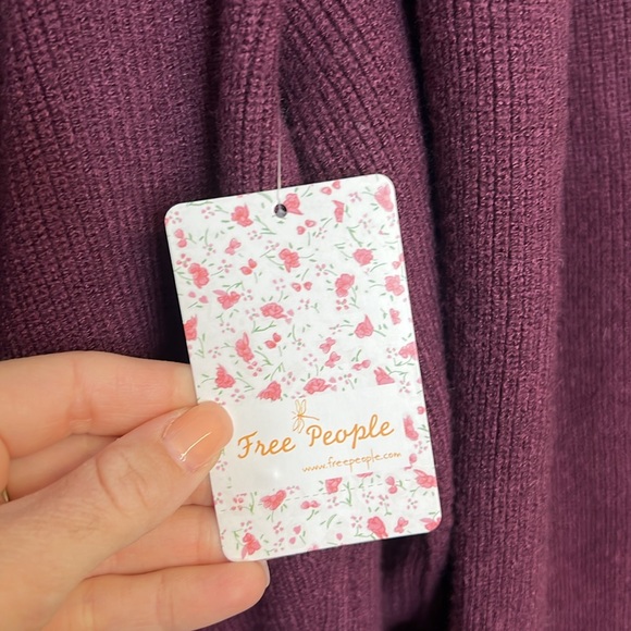 NWT Free People Open Back Sweater in Pomegranate Wine- M - Picture 5 of 7